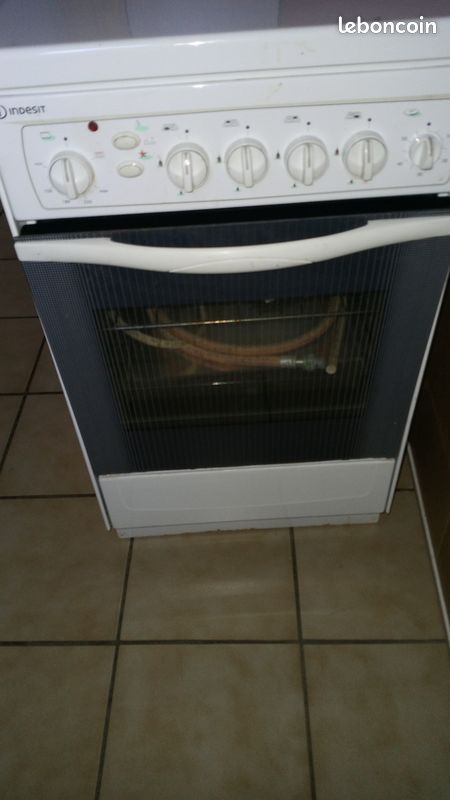 Cuisiniere (image 1)