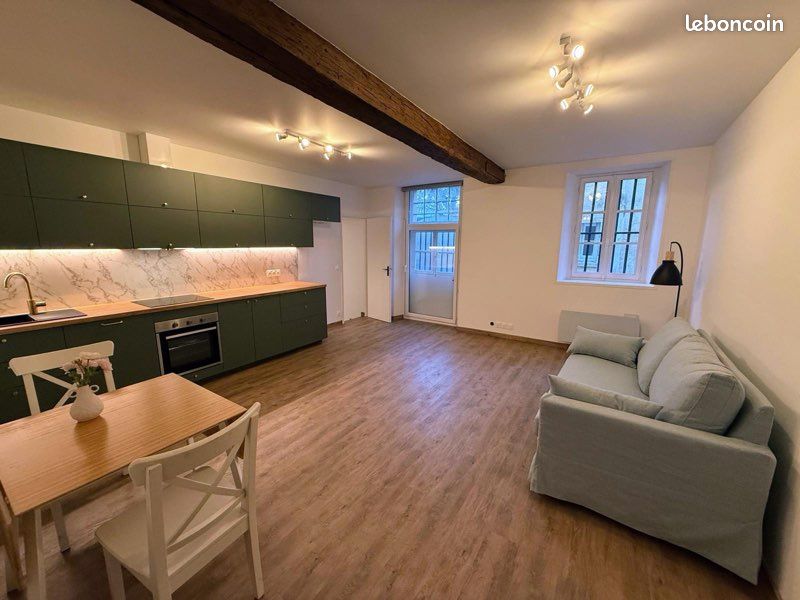 Appartement 3 pièces 60 m² · à Versailles · 60 m² · 1 800 €