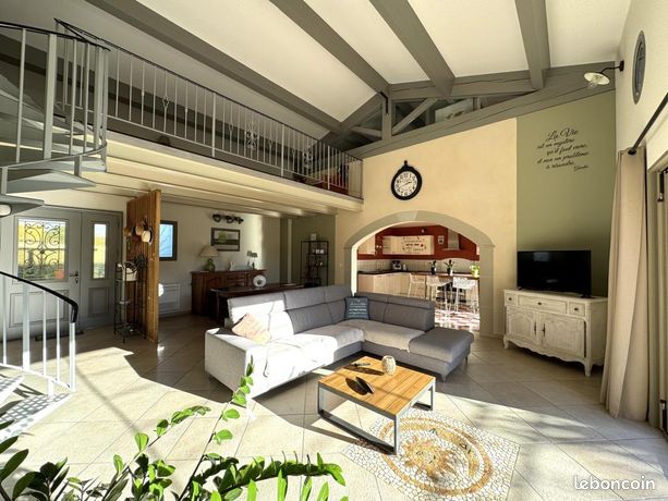 Maison 5 pièces 190 m²