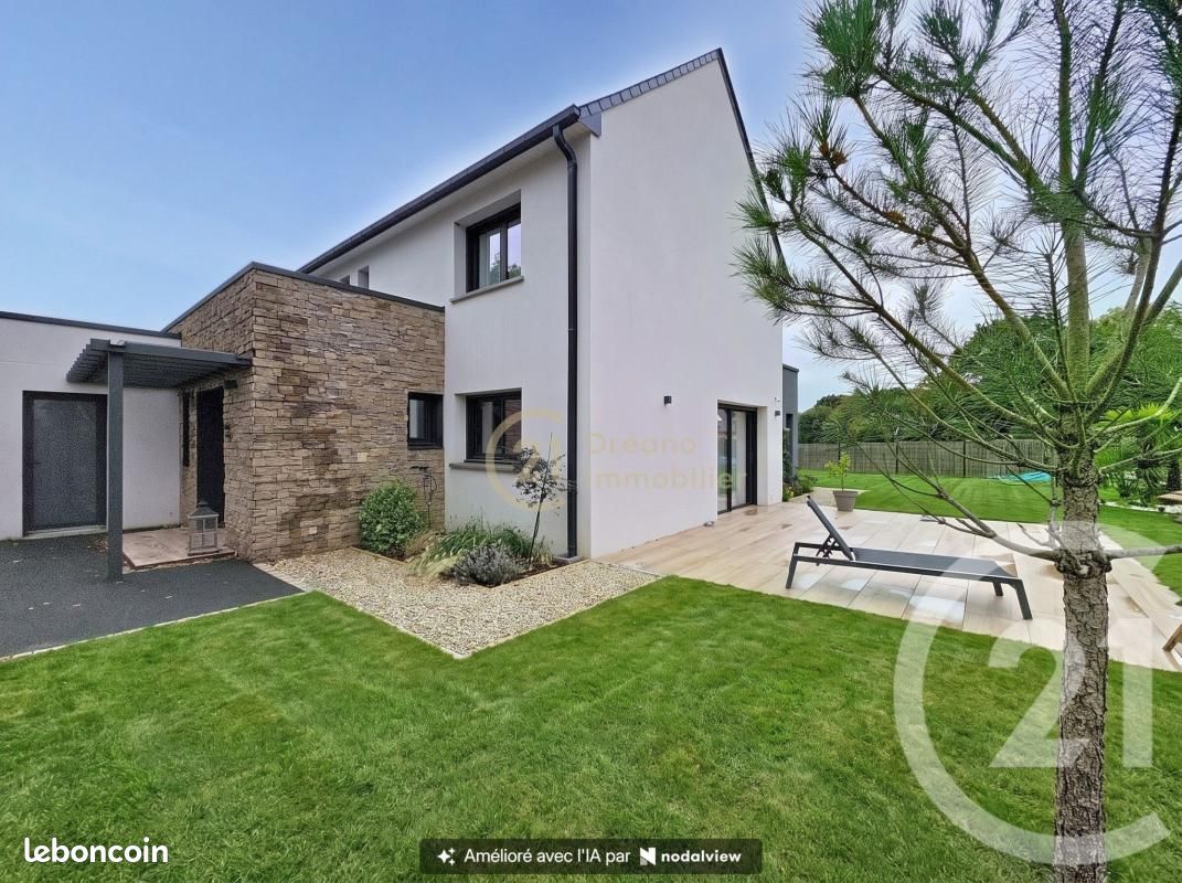 Maison 7 pièces 130 m² · à Bonnemain · 130 m² · 348 000 €