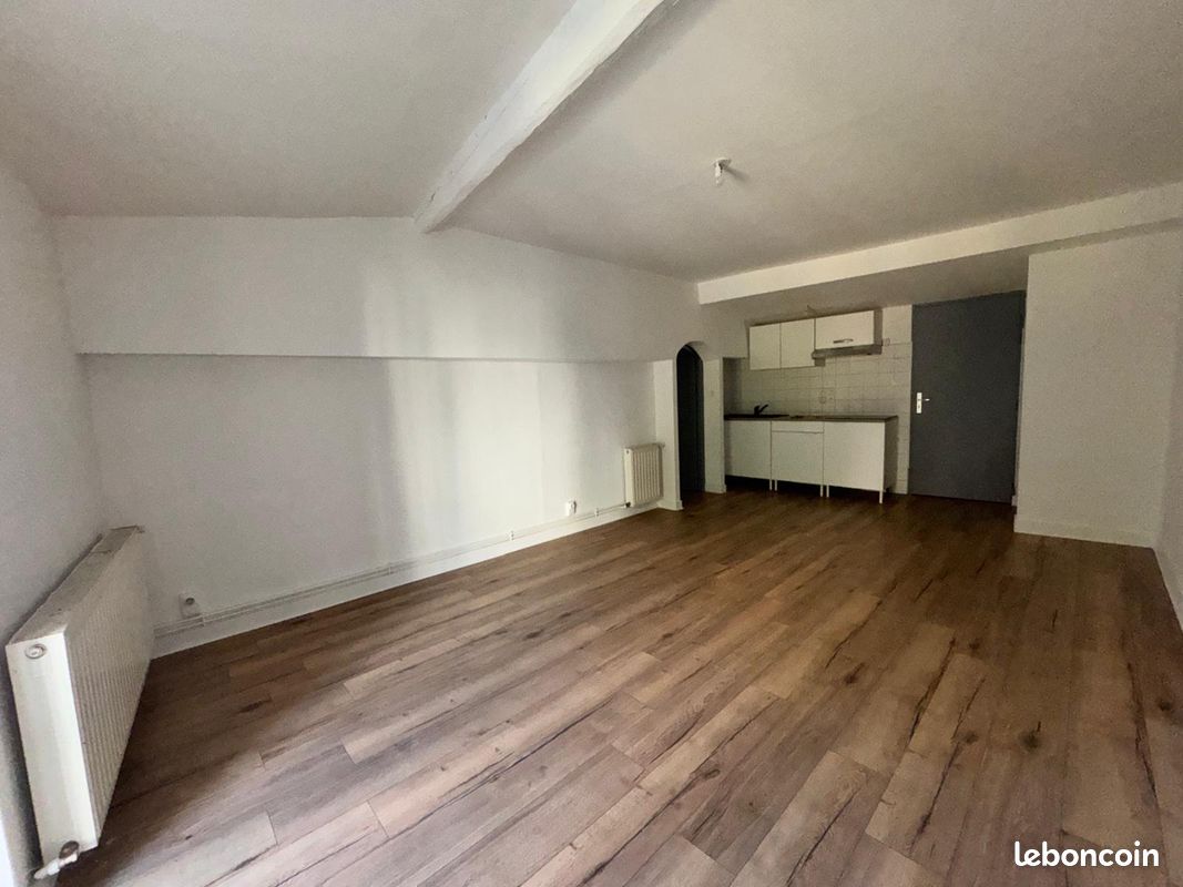 Appartement 3 pièces 53 m² · à Annonay · 53 m² · 420 €/mois