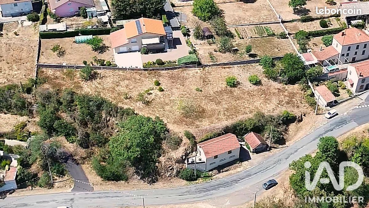 Terrain 1790 m² · à Charbonnier-les-Mines · 1 790 m² · 59 000 €