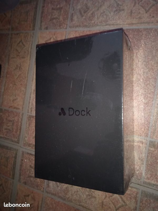 Dock Analog Pocket (image 1)