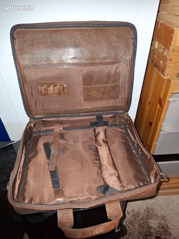 Sacoche d'ordinateur en cuir (image 2)