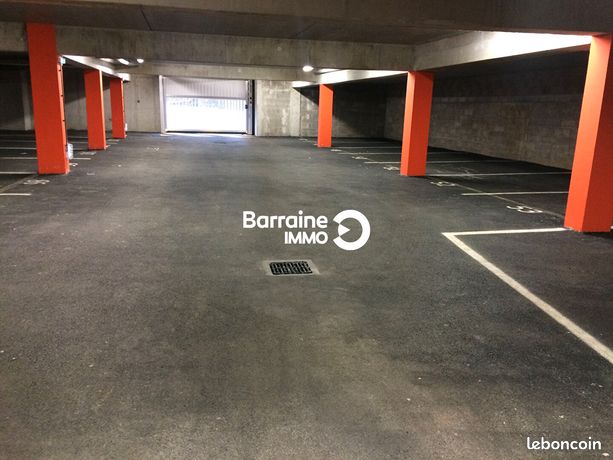 https://img.leboncoin.fr/api/v1/lbcpb1/images/69/9f/3f/699f3f05e27b2048adba71cbdb6b8d0de1ca3b80.jpg?rule=ad-image