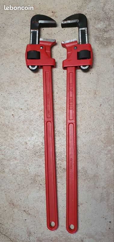 Clé serrés tubes (image 1)