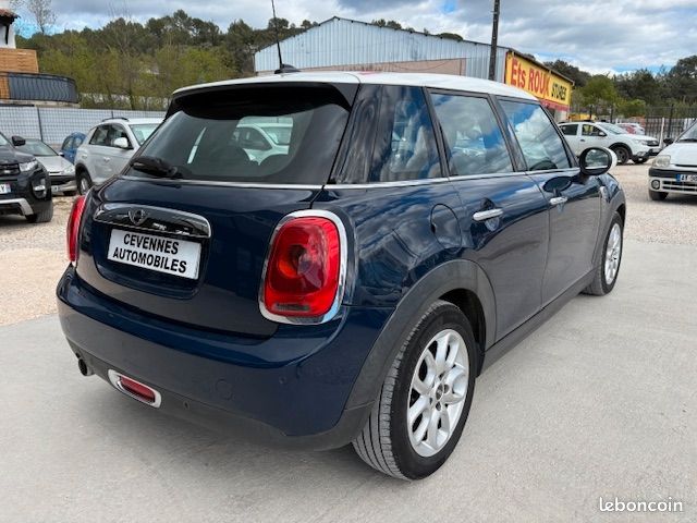 Mini MINI 5 PORTES COOPER D 116CH PACK RED HOT CHILI BOITE AUTOMATIQUE (image 5)