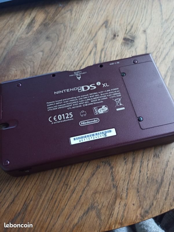 DSi XL Bordeaux (image 3)