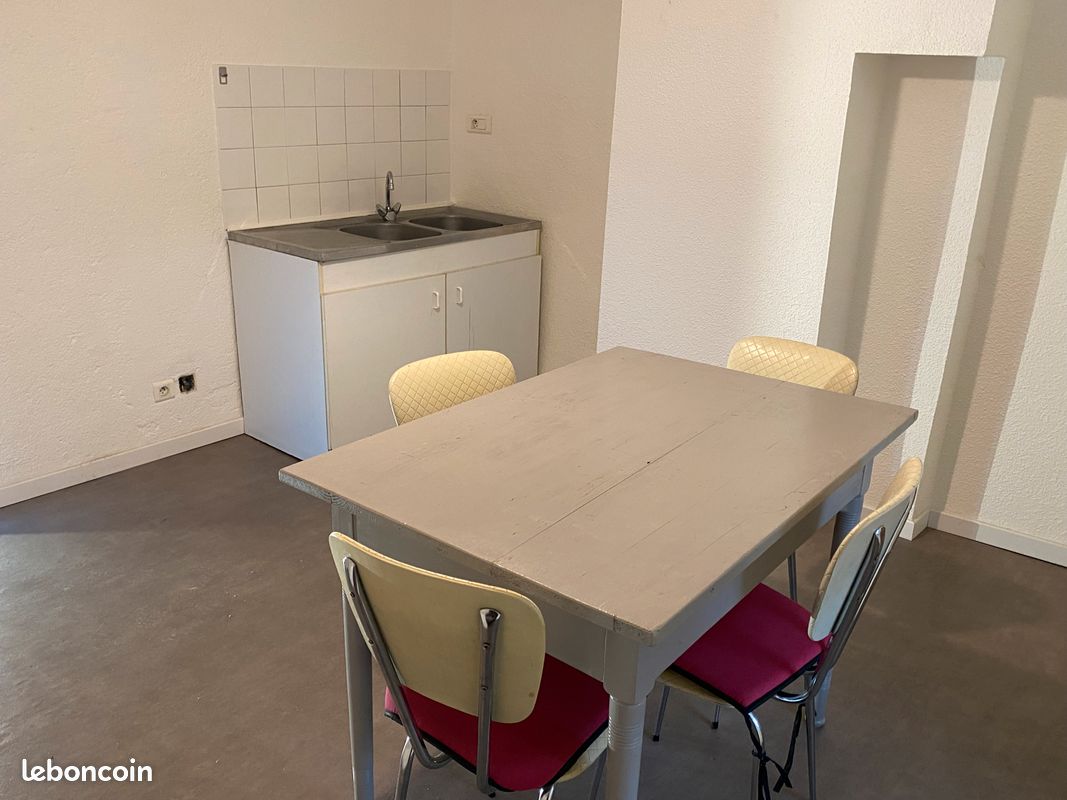 Appartement 2 pièces 33 m² · à Privas · 33 m² · 340 €/mois