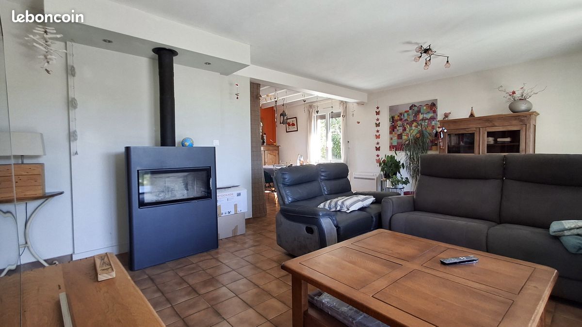 Maison 5 pièces 143 m² · à Quins · 143 m² · 239 000 €
