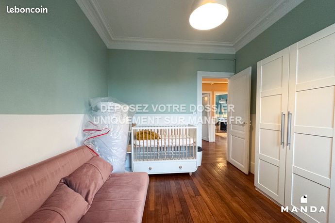 https://img.leboncoin.fr/api/v1/lbcpb1/images/69/a5/61/69a5614c9dd87473323b65fc80b21a2bd745f5ba.jpg?rule=ad-image