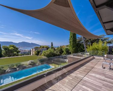 Maison 5 pièces 177 m²