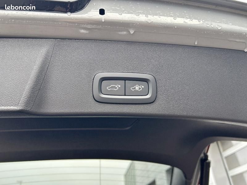 Volvo EX40 Single Extended Range 252ch Plus (image 20)