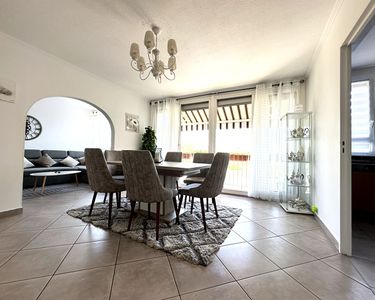 Appartement 212 000 € - 90 m²