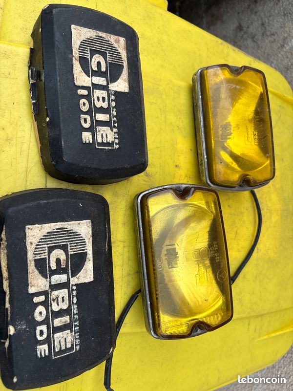 Feux antibrouillards CIBIE IODE (image 1)