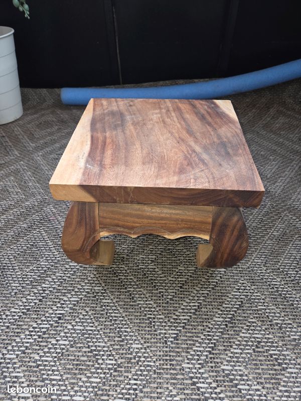 Petit tabouret repose pied (image 2)