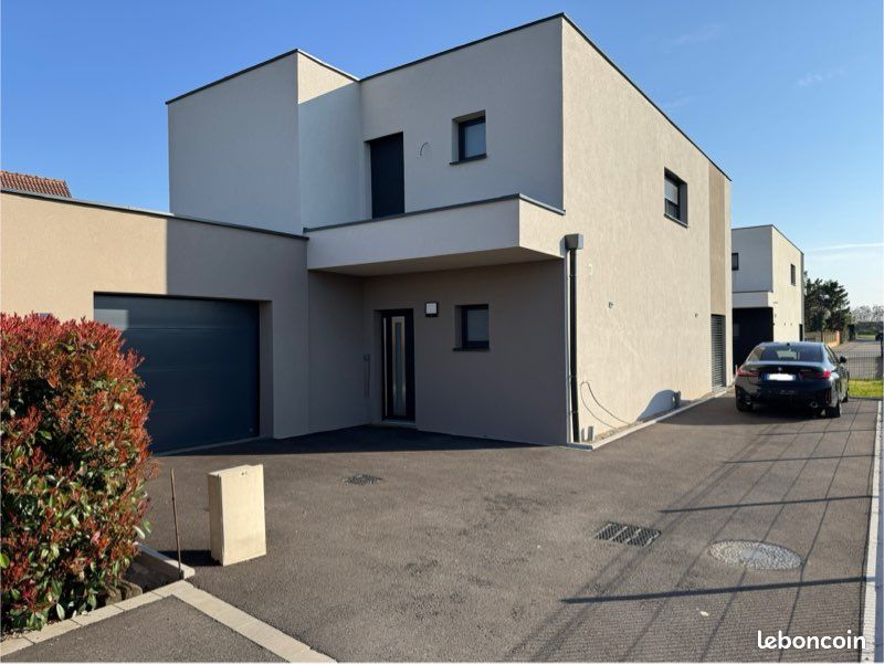 Maison 6 pièces 132 m² · à Sainte-Croix-en-Plaine · 132 m² · 475 000 €
