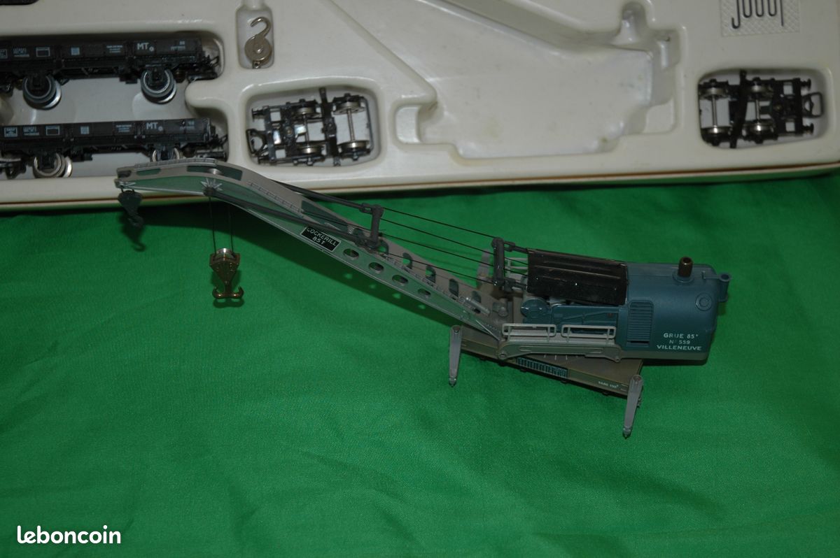 ANCIEN LOT HO JOUEF , 14 Wagons Marchandise Commande , 1 Pont Et 2 Maison En L.. EUR 9,00