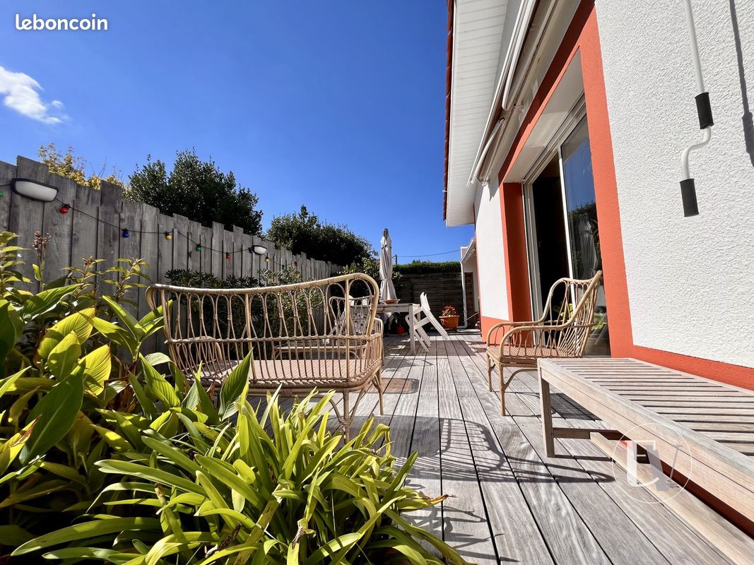 Maison 3 pièces 85 m² · à Gujan-Mestras · 85 m² · 460 000 €