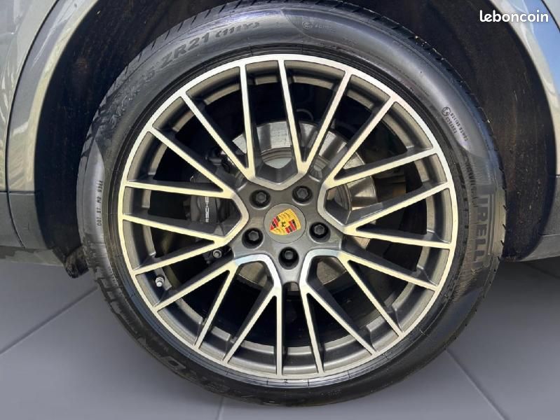 Porsche Cayenne Coupé 3.0 V6 462ch E-Hybrid (image 10)