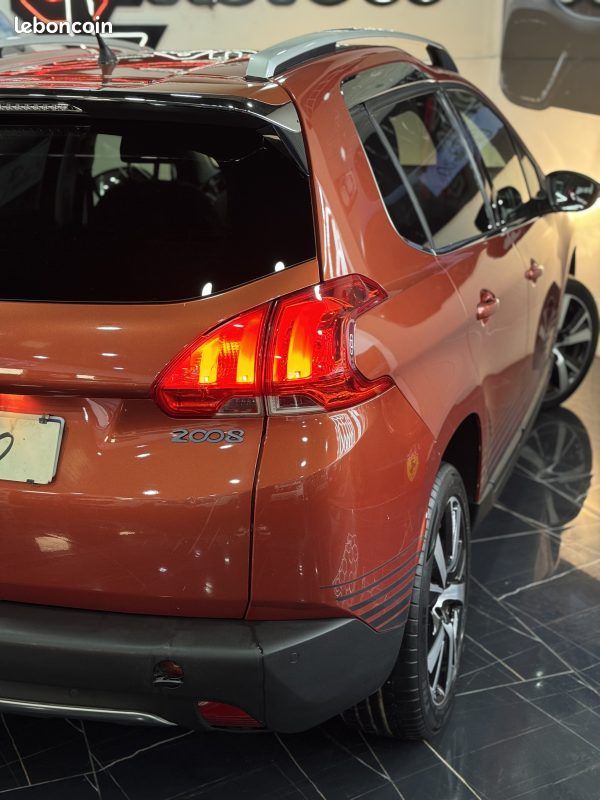 Peugeot 2008 1.2 puretech - 12v turbo 2016 (image 8)