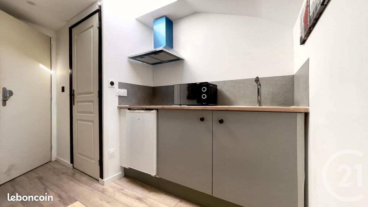 Studio 1 pièce 12 m² (image 2)
