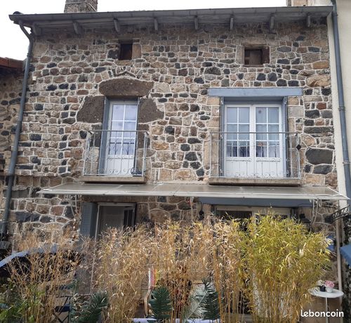 Maison de village 8 pièces 141 m²