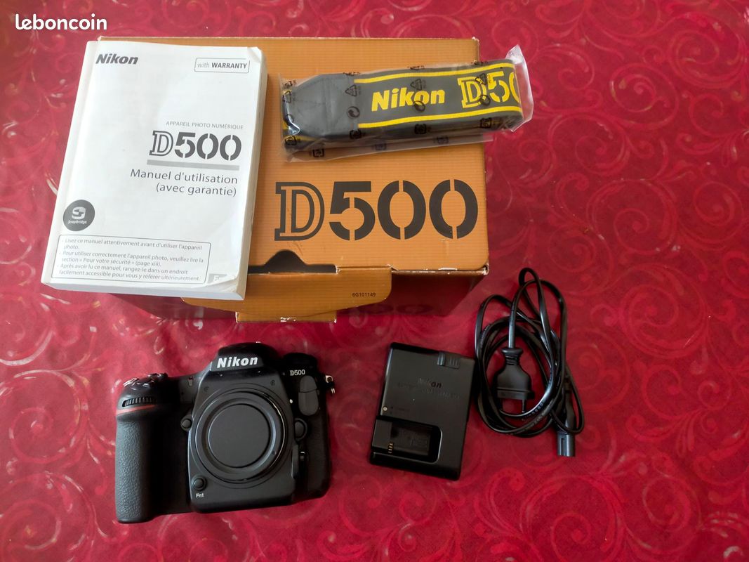 Appareil Photo Canon EOS D500 Avec Objectif, 2 Batteries Et Carte 32Go – Occasion état Correct