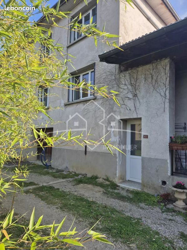 Appartement 3 pièces 60 m² · à Manthes · 60 m² · 530 €/mois