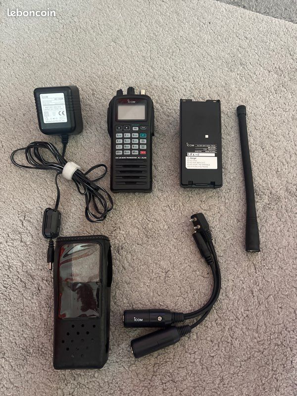 Icom ic-a24 (image 1)