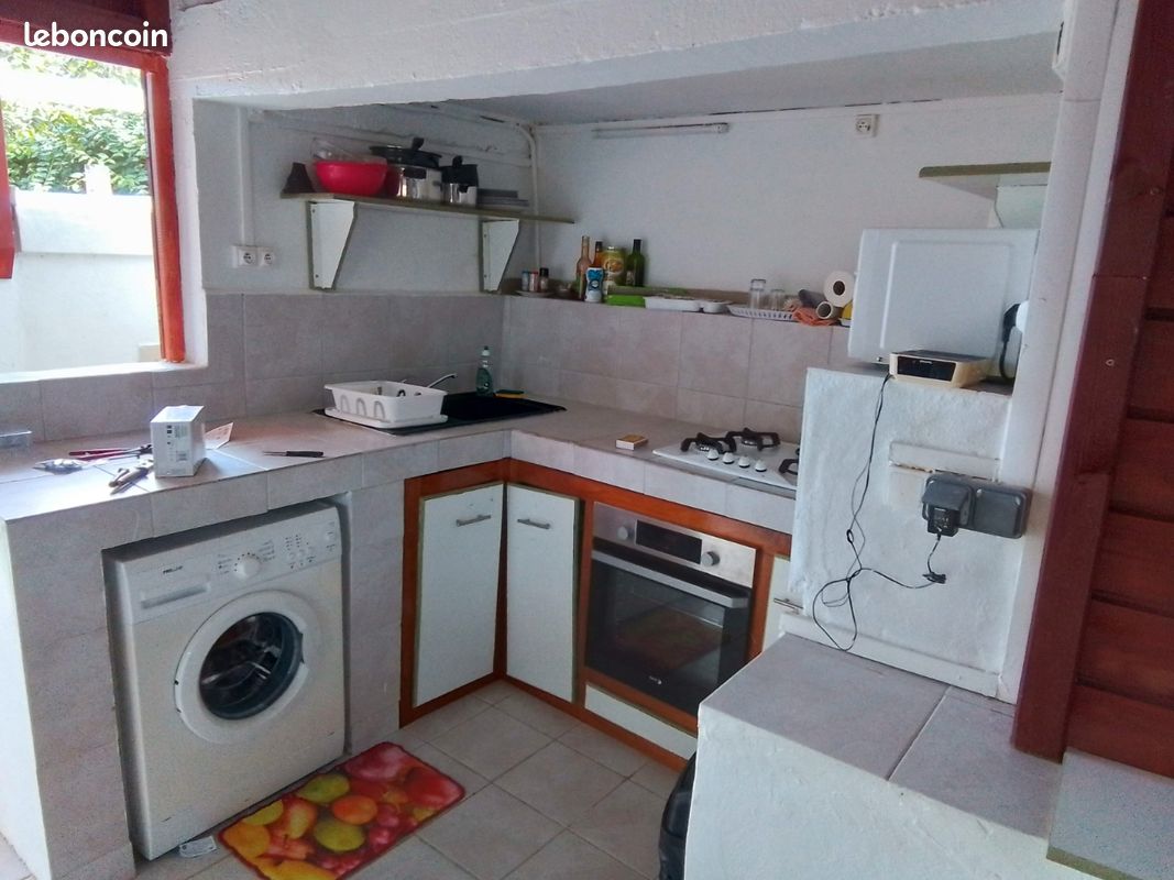 Maison 2 pièces 50 m² · à Sainte-Anne · 50 m² · 600 €