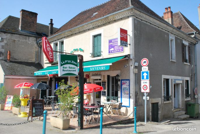 Local commercial 161 m²