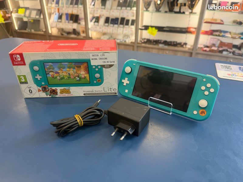 Switch Lite Animal Crossing (image 1)