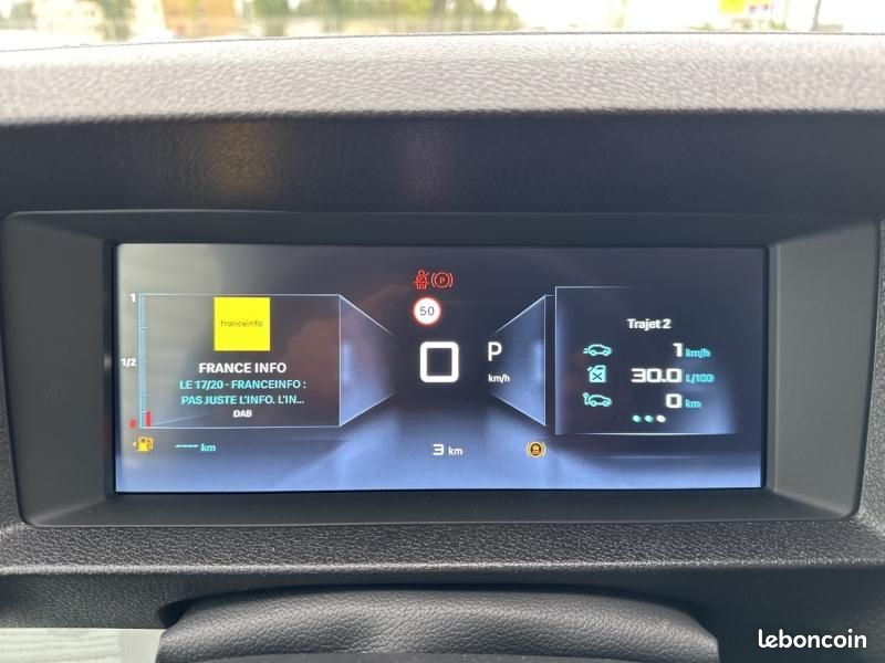 Citroen SpaceTourer XL 2.2 Diesel 180ch S&S EAT8 PLUS (image 40)
