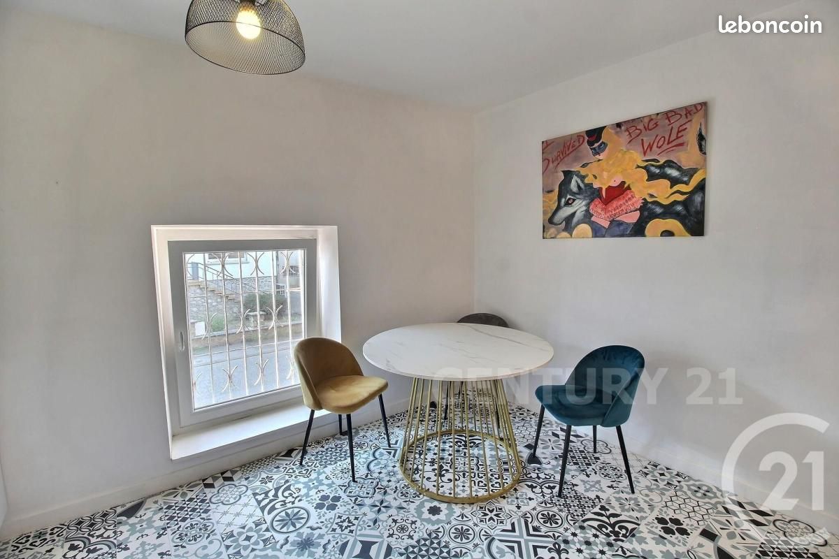 Appartement 5 pièces 138 m² · à Saint-Avold · 138 m² · 149 000 €