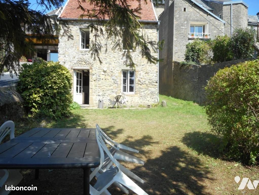 Maison 3 pièces 42 m² · à Coutances · 42 m² · 500 €