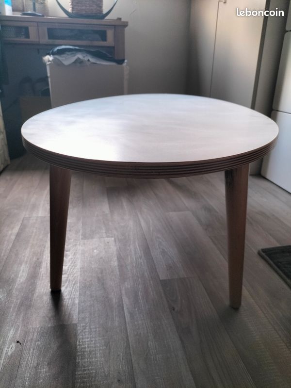 Table basse scandinave (image 3)