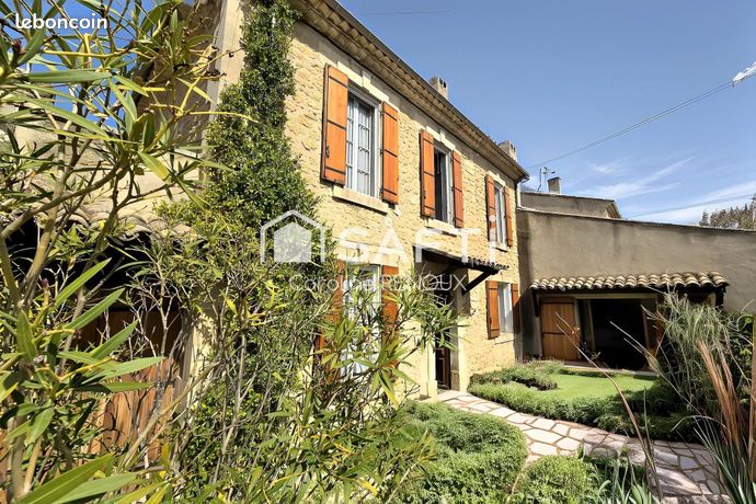 Maison 8 pièces 193 m²