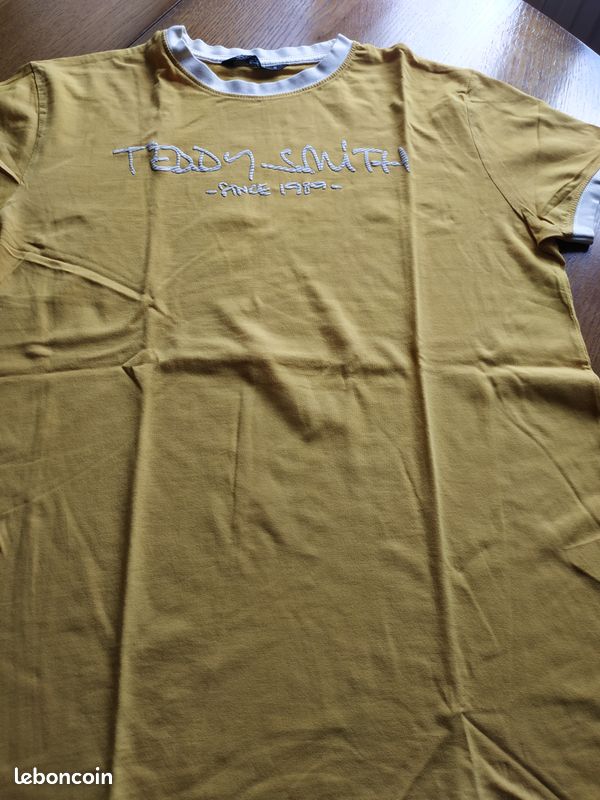 Tee shirts (image 2)