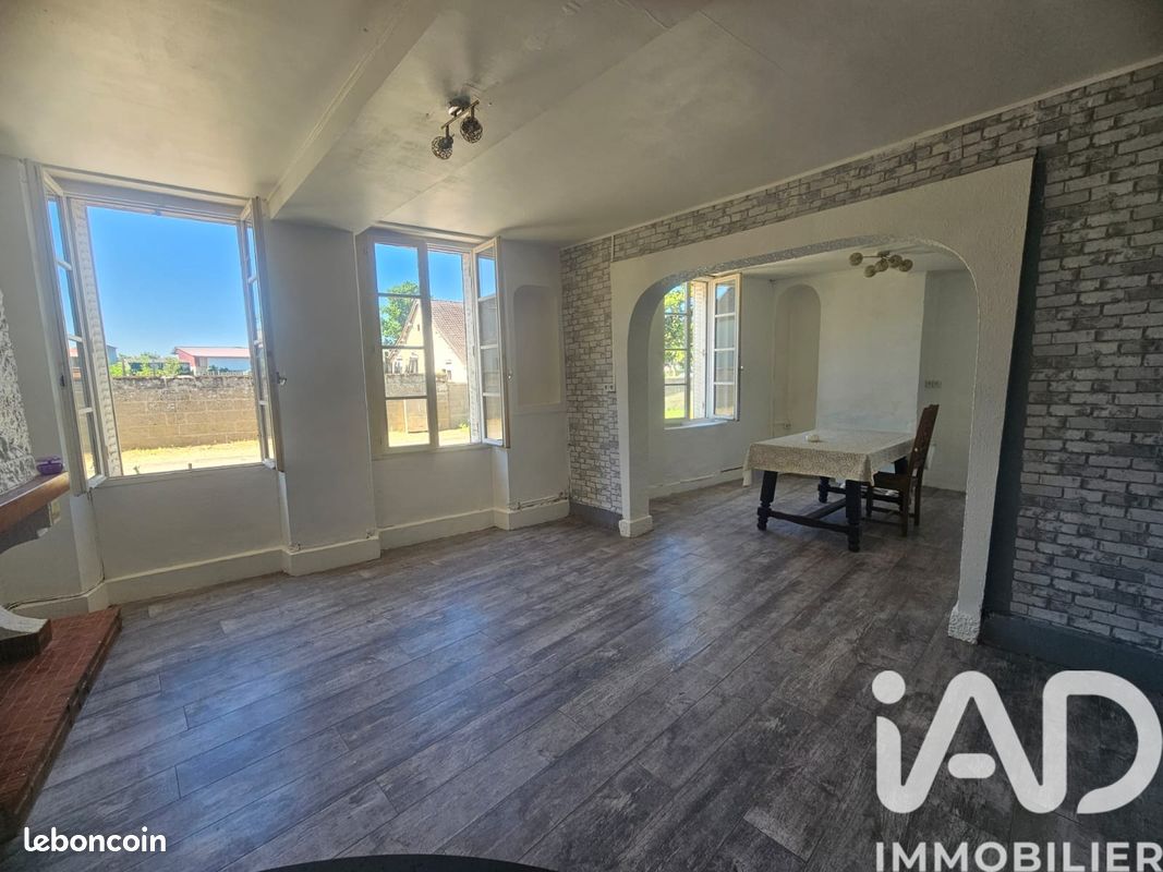 Maison 5 pièces 110 m² · à Germigny · 110 m² · 93 000 €