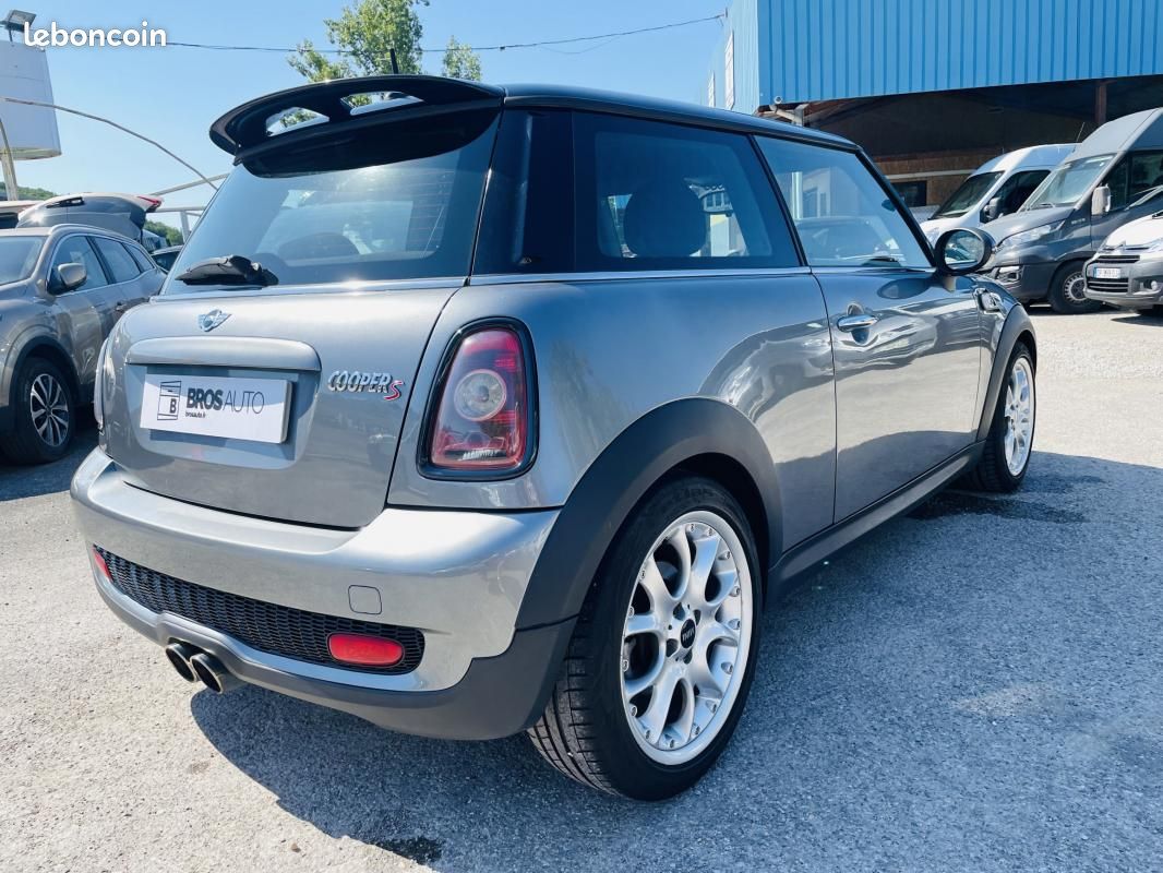 Mini COOPER S 1.6 i 175 SPORT BVA GRIS (image 5)