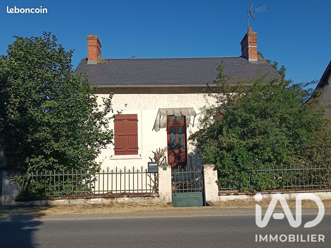 Maison 3 pièces 47 m² · à Saint-Loup-des-Chaumes · 47 m² · 39 500 €