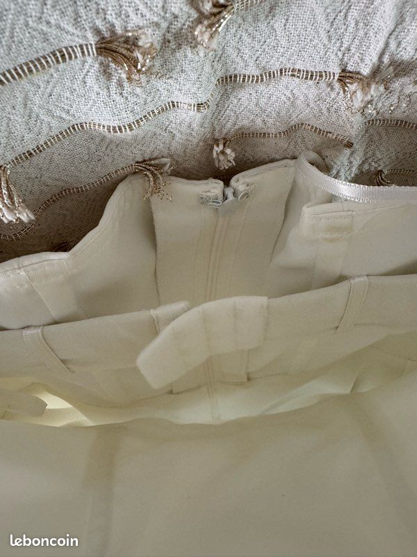 Robe de mariée Bianco Evento (image 5)