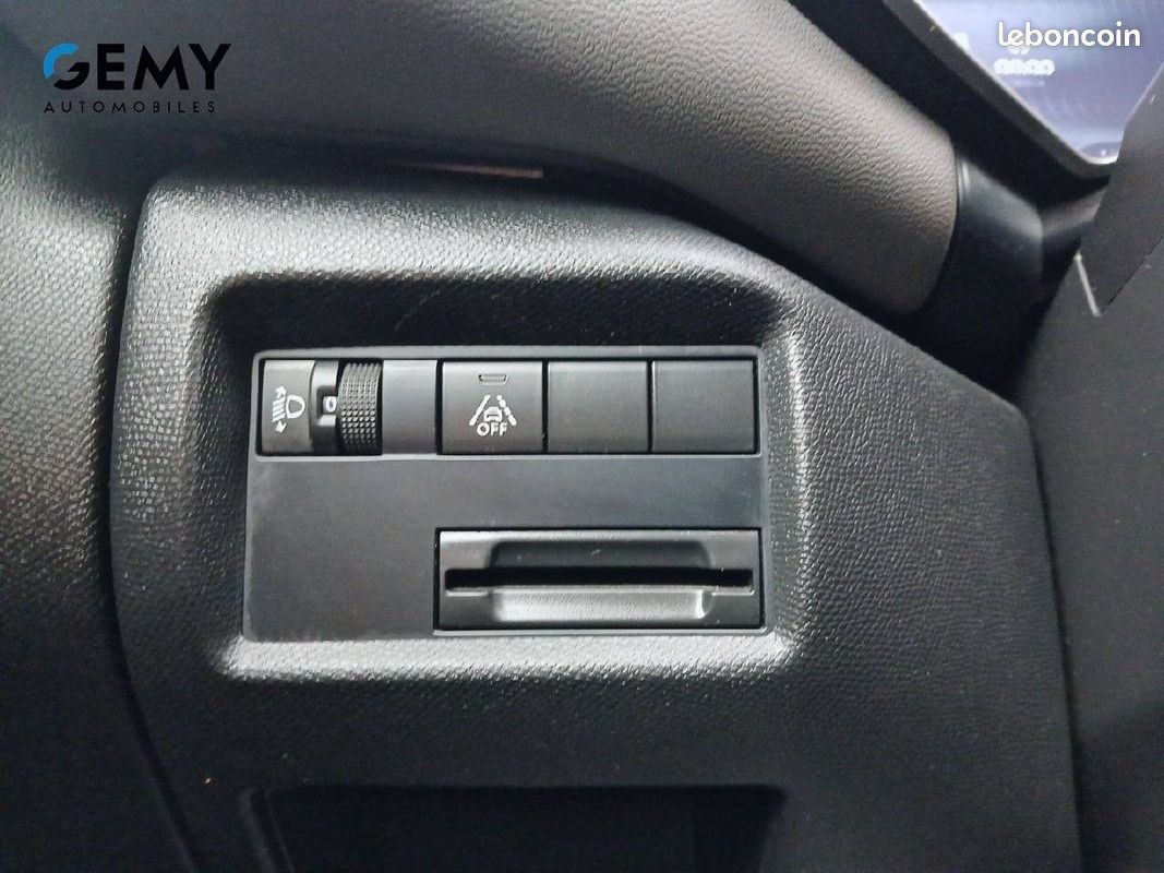 CITROEN C5 Aircross PureTech 130 S&S EAT8 Feel (image 20)