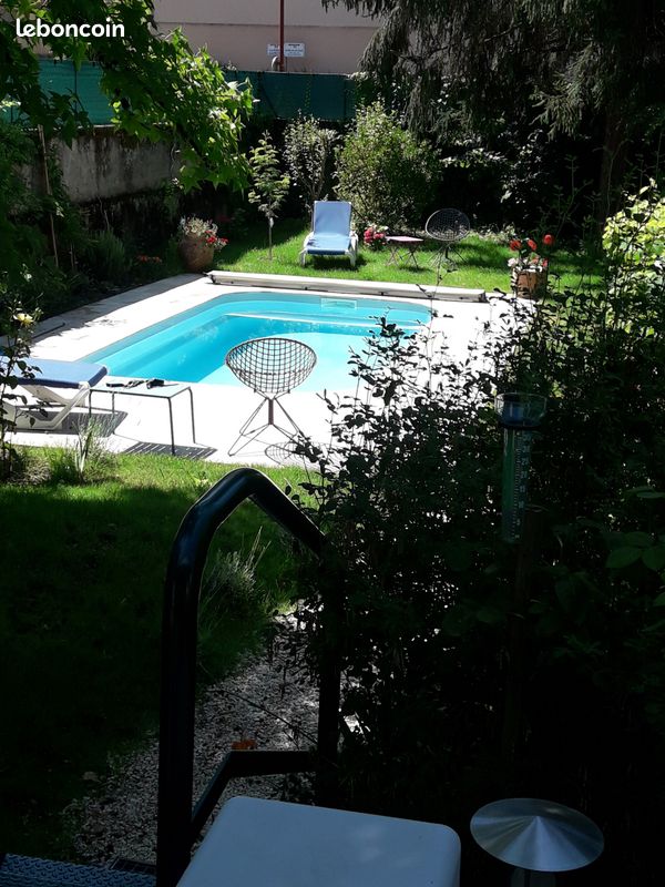 Maison 9 pièces 224 m² · à Cahors · 224 m² · 385 000 €