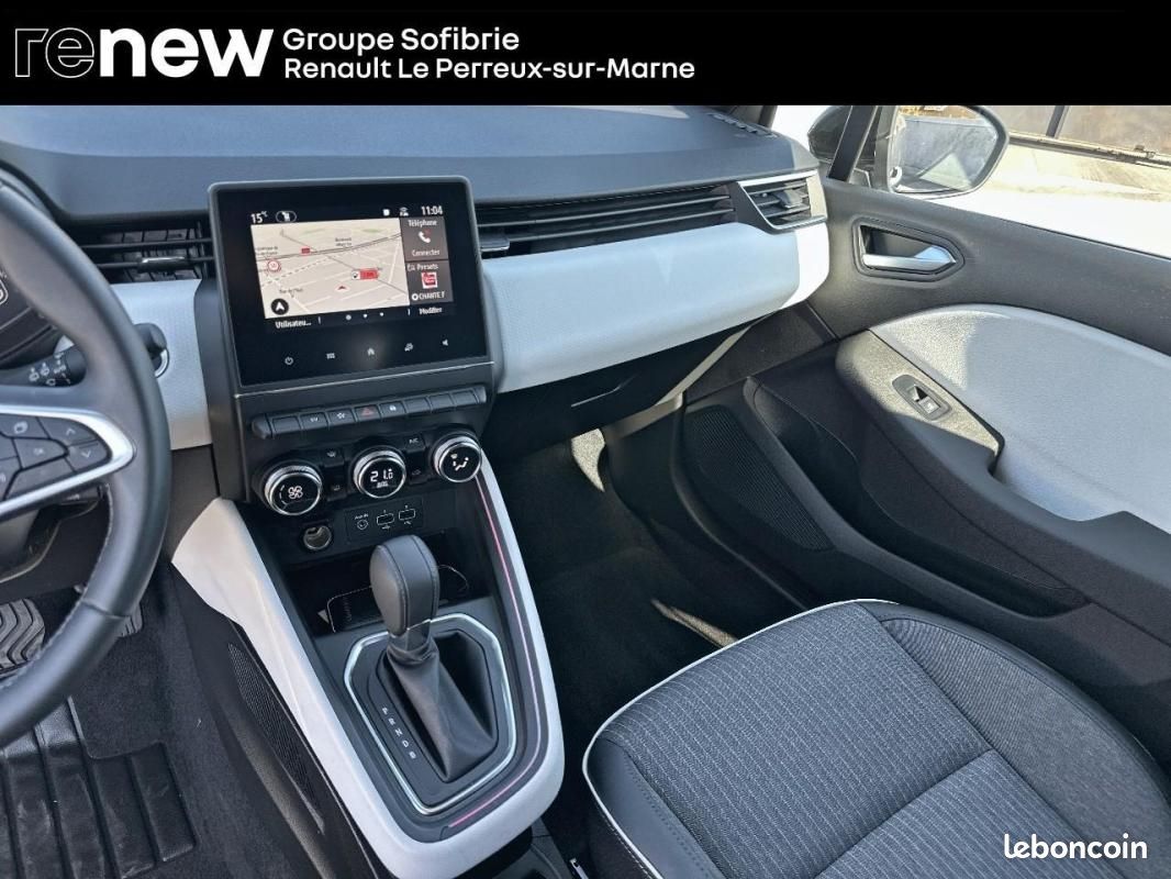 Renault Clio V E-Tech full hybrid 145 Techno (image 21)
