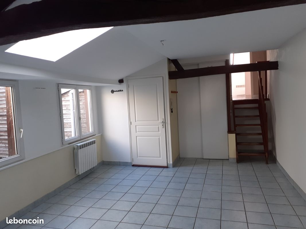 Appartement 2 pièces 52 m² · à Chalonnes-sur-Loire · 52 m² · 450 €/mois