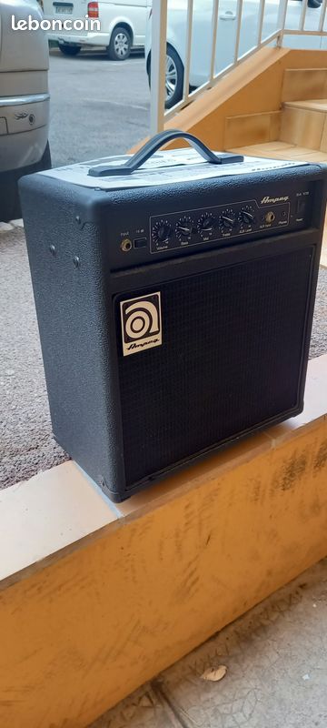 Ampli basse Ampeg 20 watts (image 3)