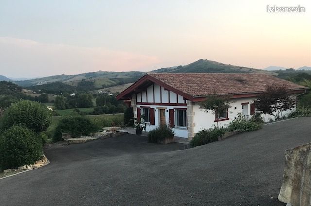 Maison 5 pièces 100 m² · à Irissarry · 100 m² · 425 000 €