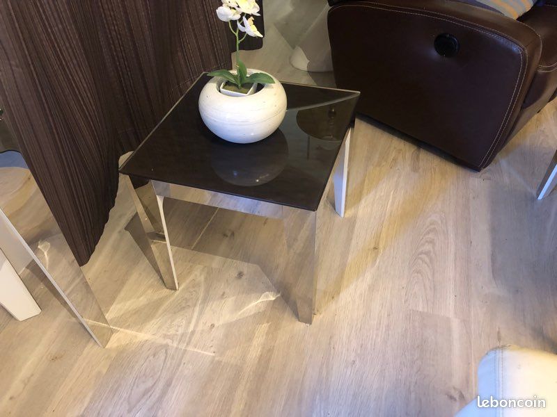 Tables basses contemporaines (image 8)